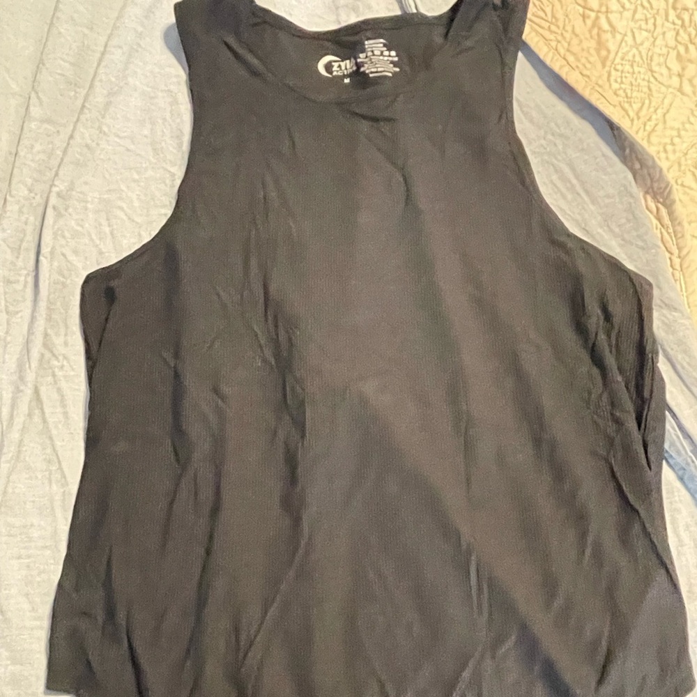 Zyia medium black tank